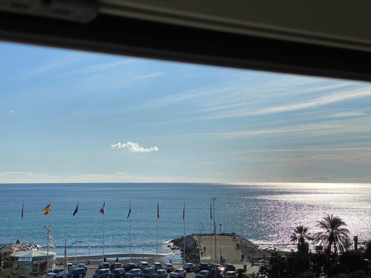 Casa Al Mare Διαμέρισμα Varazze Εξωτερικό φωτογραφία